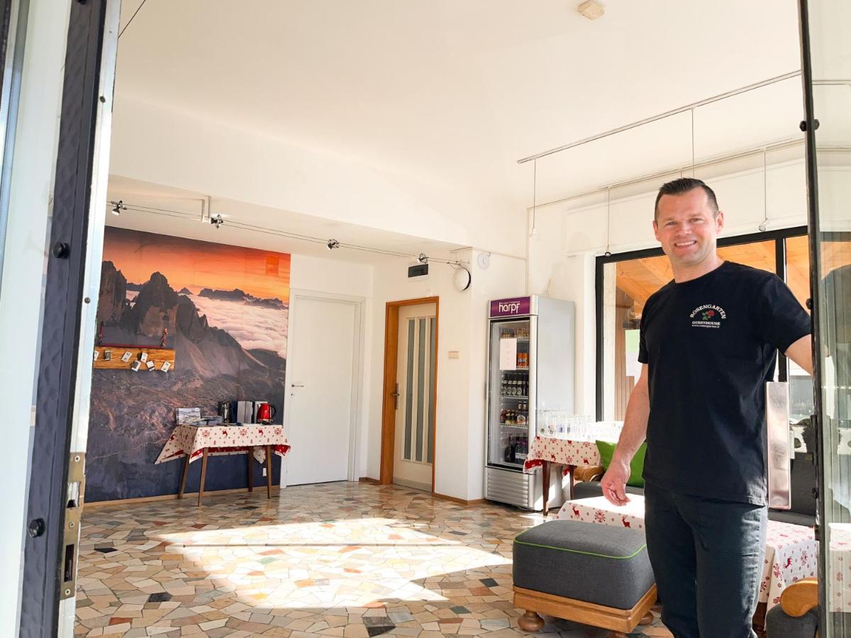 Guesthouse Rosengarten 도비아코 외부 사진