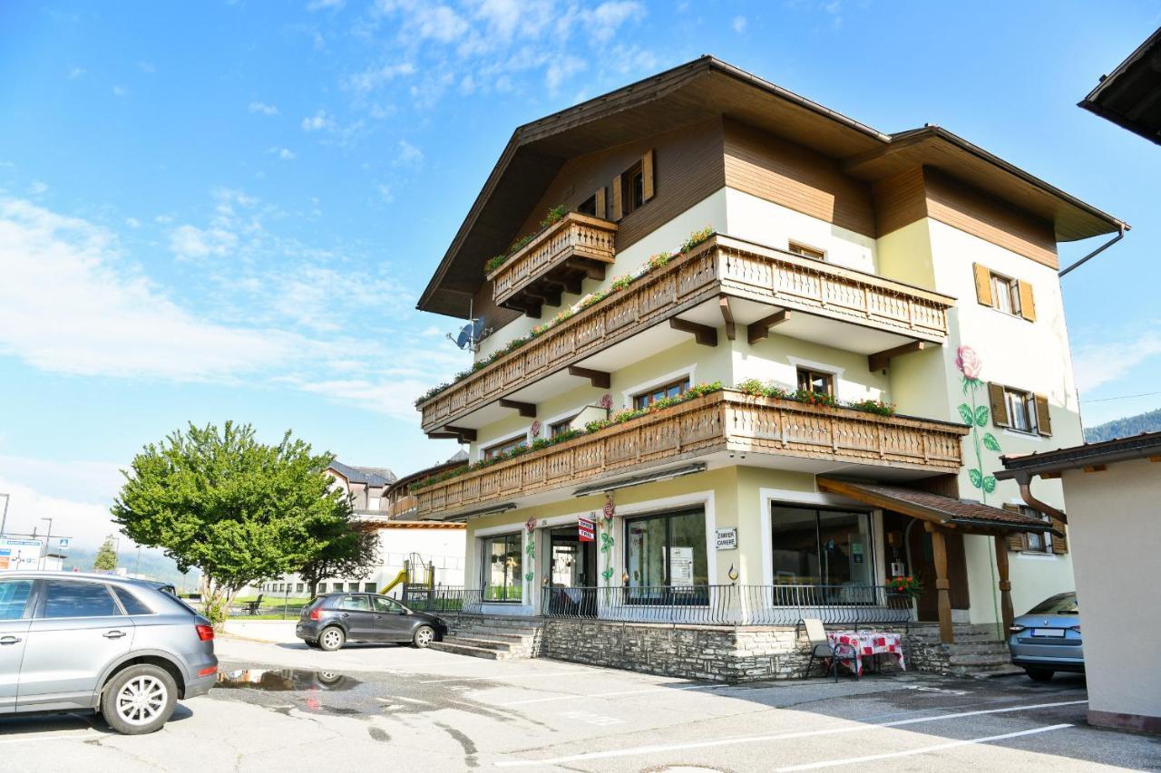 Guesthouse Rosengarten 도비아코 외부 사진