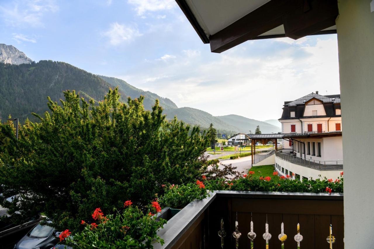 Guesthouse Rosengarten 도비아코 외부 사진